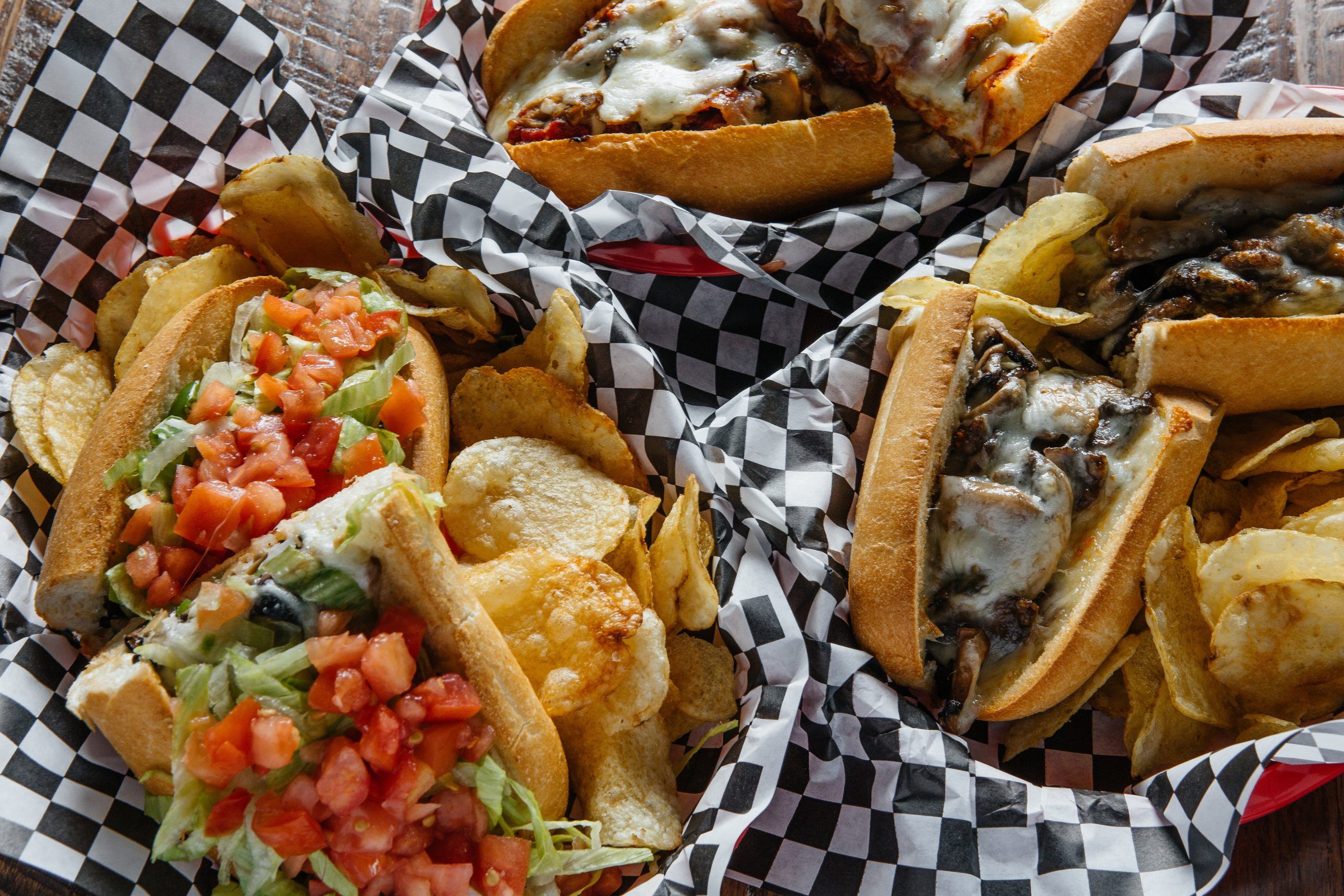 Deep Dish Pizza Restaurant In Arden | Pi Squared Pizza Arden